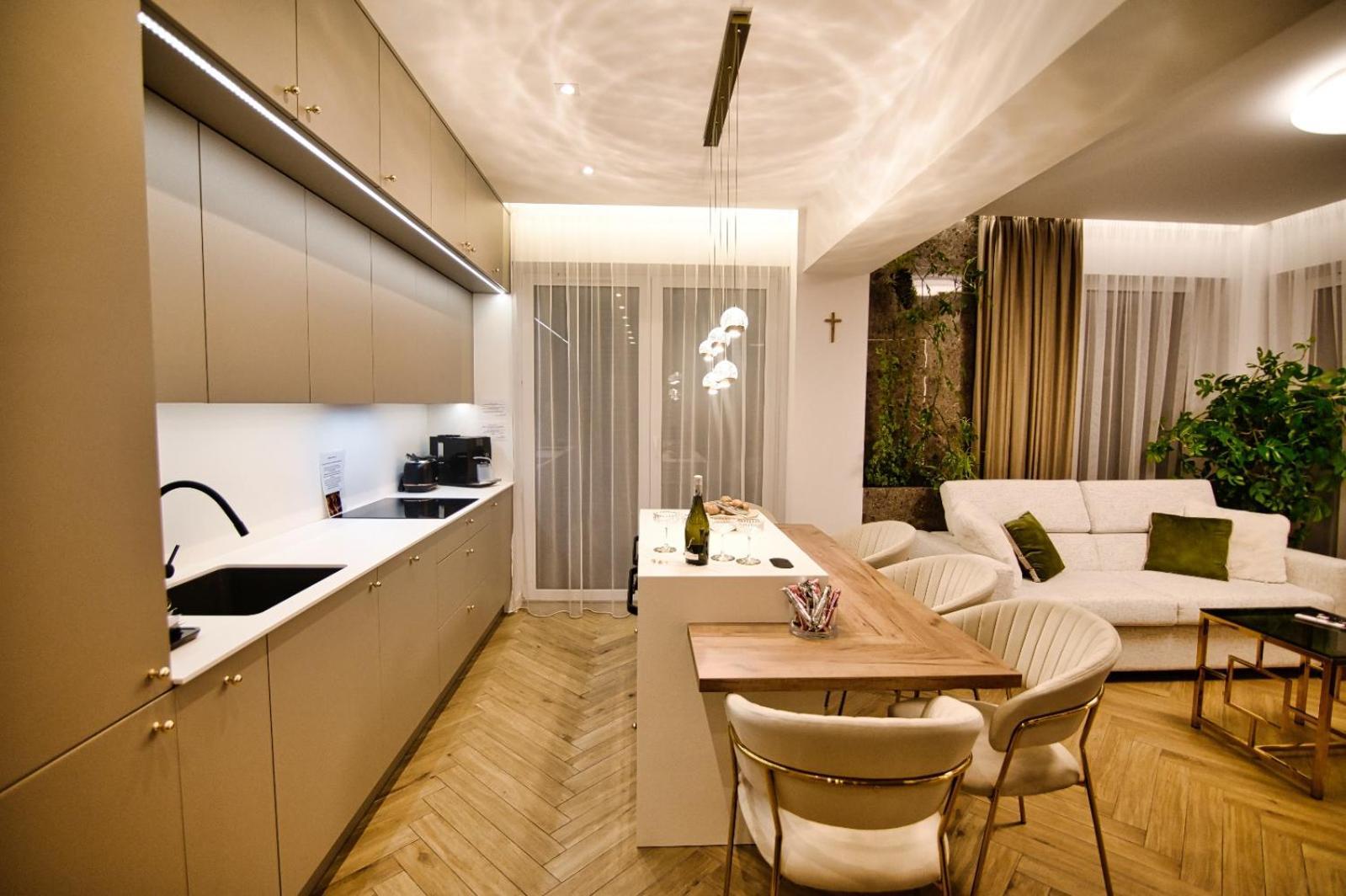 Apartament "Zlote Lwy 18" Appartement Zator Buitenkant foto